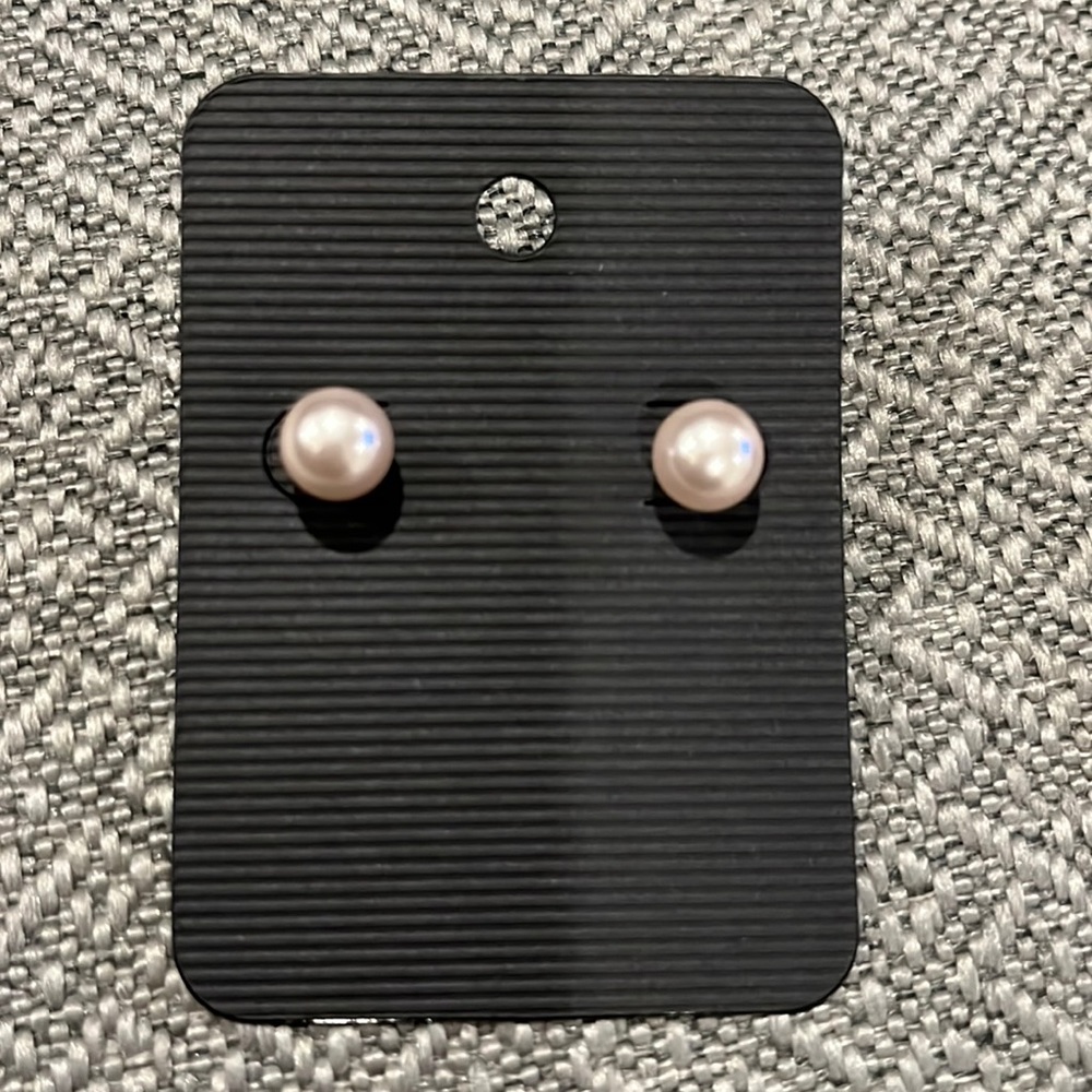 Pearl Stud Pierced Earrings